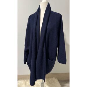 Beryll blue cashmere OS sweater deep pockets